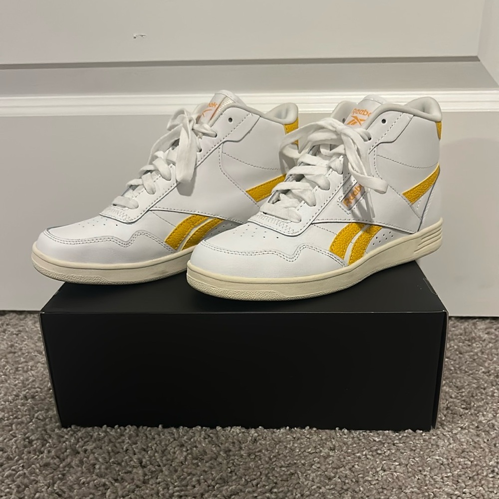 Reebok White and Yellow Women's Sneakers